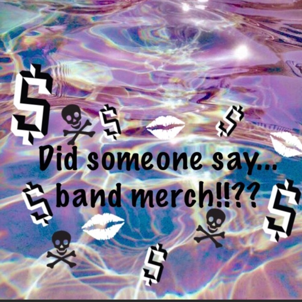 🎶ISO BAND MERCH🎶